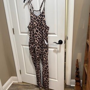 Stylish Leopard Print Jumpsuit